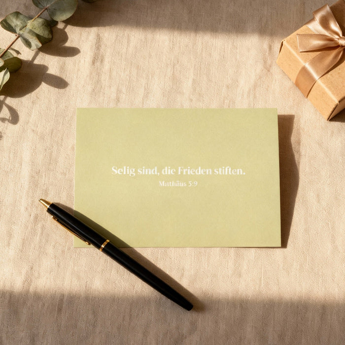 Frieden stiften Postkarte