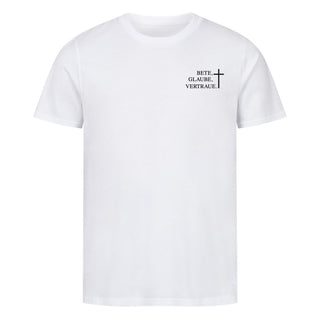 Bete, Glaube, Vertraue Shirt Detailansicht, Mountain Movers christliche Streetwear