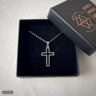 Kreuzkette Silber mit offenem Kreuz in der Mountain Movers Geschenkbox