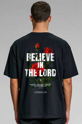 Believe in the Lord Oversize Shirt, christliche Streetwear von Mountain Movers