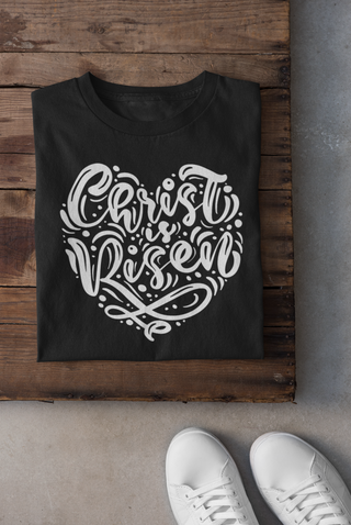 Christ is risen heart T-Shirt
