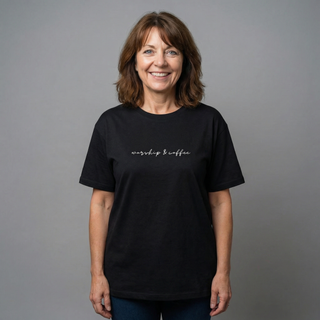 Worship & Coffee Oversized Shirt, christliche Streetwear von Mountain Movers