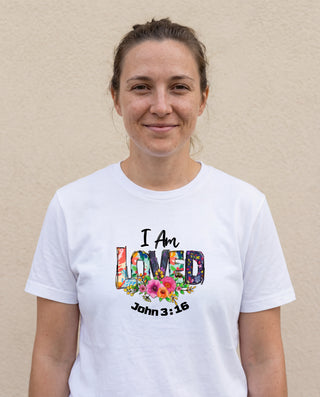I am Loved Shirt, christliche Streetwear von Mountain Movers