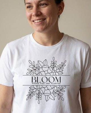 Bloom where you are planted Shirt, christliche Streetwear von Mountain Movers