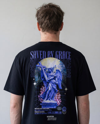 Saved by Grace Streetwear Unisex Shirt Backprint, christliche Streetwear von Mountain Movers