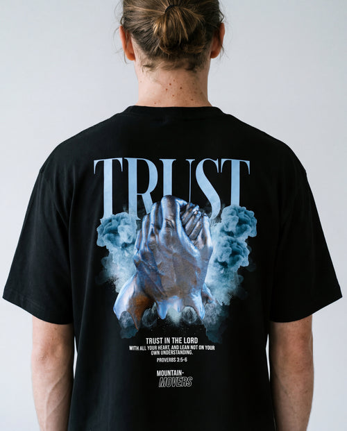 Trust Streetwear Shirt Rugprint
