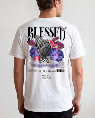 Blessed Streetwear T-Shirt Backprint, christliche Streetwear von Mountain Movers