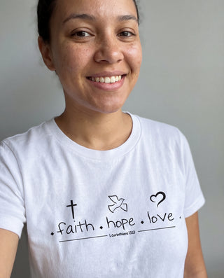 Faith Hope Love Shirt Variante, Mountain Movers christliches Design