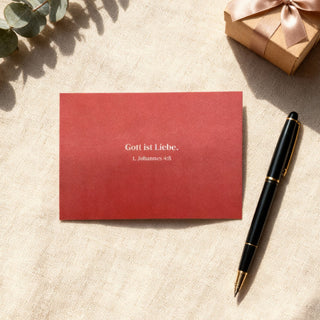 Gott ist Liebe. Postkarte