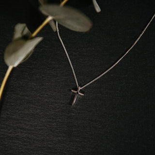 minimalist 925 silver cross necklace (including jewelry box)