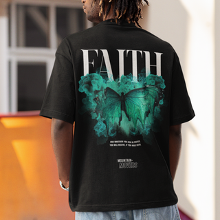 Faith Oversized T-shirt met print op de achterkant
